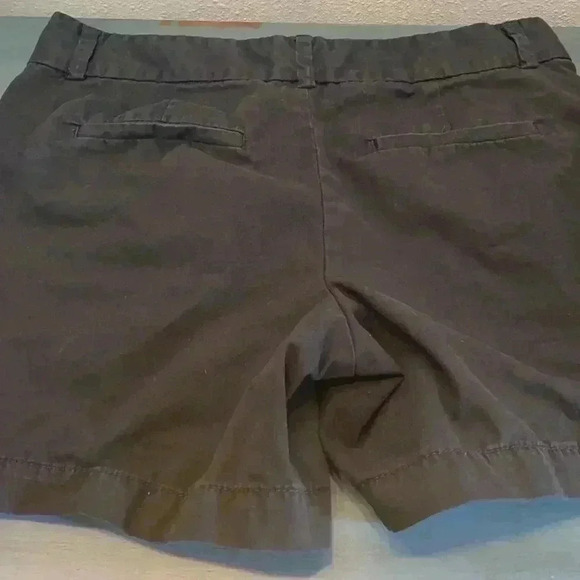 ANN TAYLOR LOFT Women’s Shorts - Picture 5 of 6